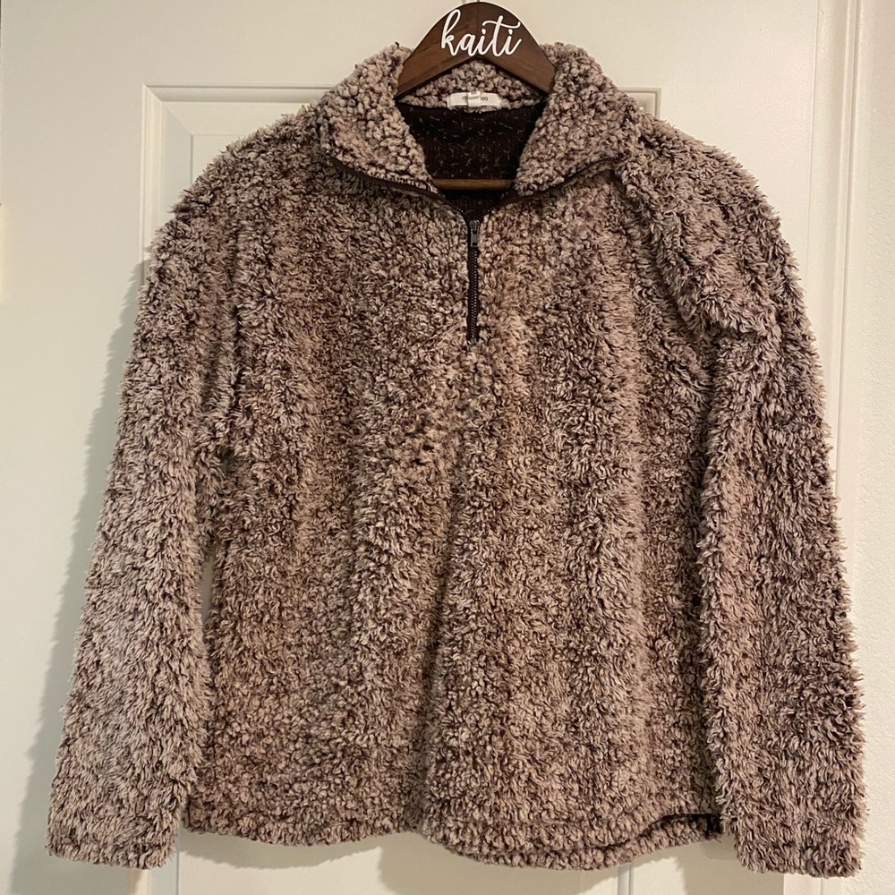 Maurice’s Brown Fleece Sweatshirt, Size Medium